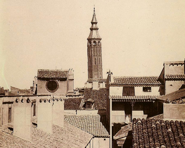 La Torre Nueva de Zaragoza, imagen tomada por J. Laurent en 1886 