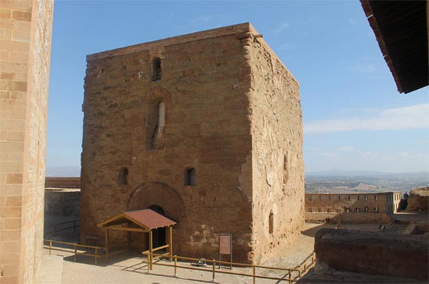 Castillo-monzon-torre