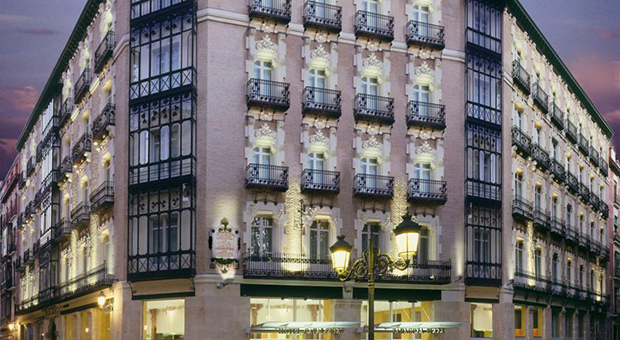 Hotel Catalonia El Pilar