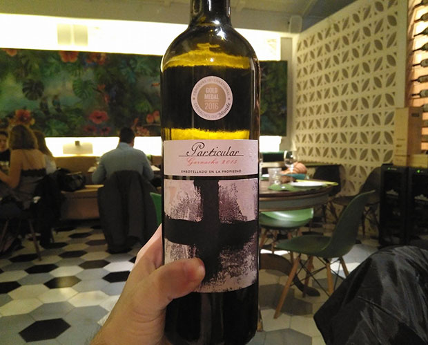 "Particular", un exquisito vino de Cariñena procedente de garnachas valientes, fuertes y salvajes