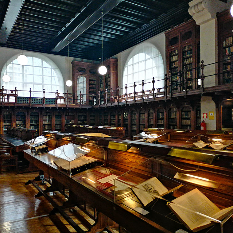Biblioteca General de la Universidad de Zaragoza en el Paraninfo