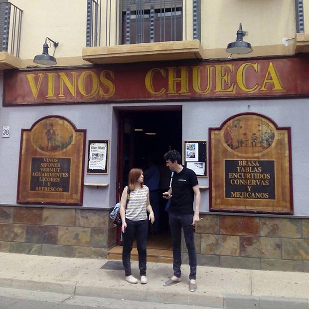 Vinos Chueca, Calle Castillo, 38, barrio de Casetas