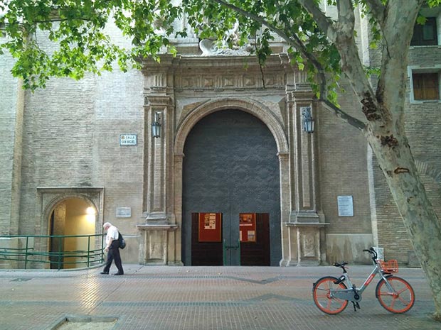 Calle San Miguel de Zaragoza