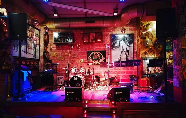Rock & Blues Café, Calle Cuatro de Agosto 5, Zaragoza