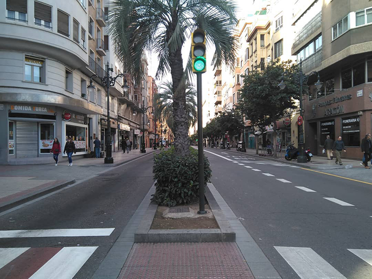 Cruce de Conde Aranda, a pocos paso de la Avenida César Augusto y El Coso