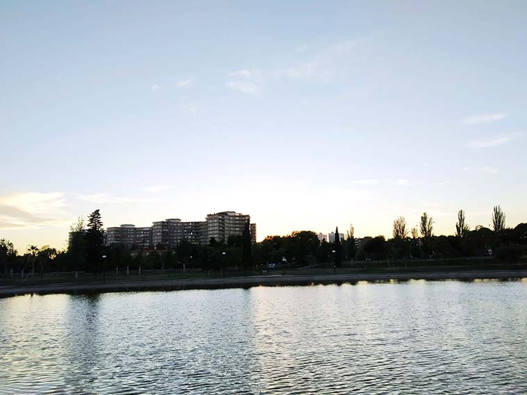 El gran lago artificial del Parque Tío Jorge