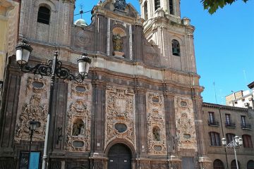 Iglesia de Santa Isabel de Portugal o de San Cayetano en Zaragoza
