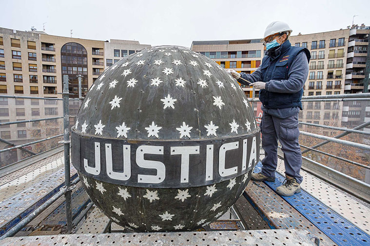 Labores de restauración del monumento al Justiciazgo en 2021