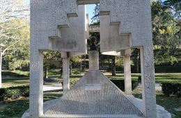 Monumento a Paco Martínez Soria en el Parque Grande de Zaragoza