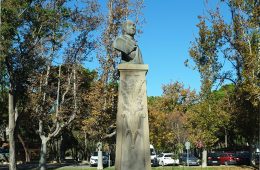 Monumento dedicado a Simón Bolívar