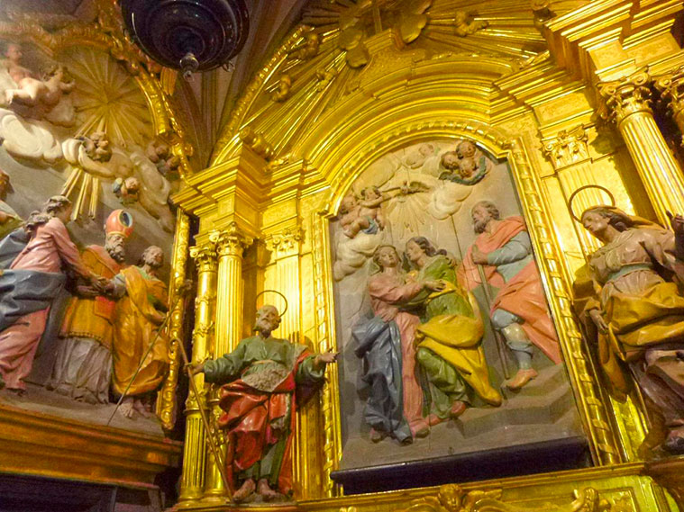 Decoración barroca del antiguo Seminario de San Carlos