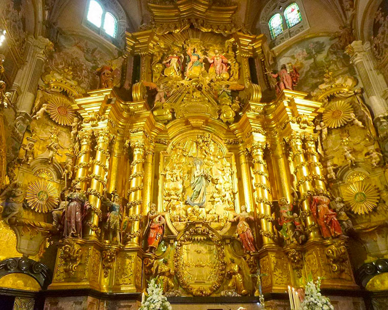 Interior del Antiguo Seminario de San Carlos Borromeo de Zaragoza