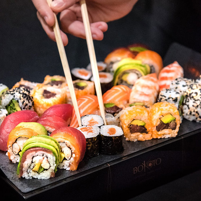 platos de sushi en bokoto zaragoza