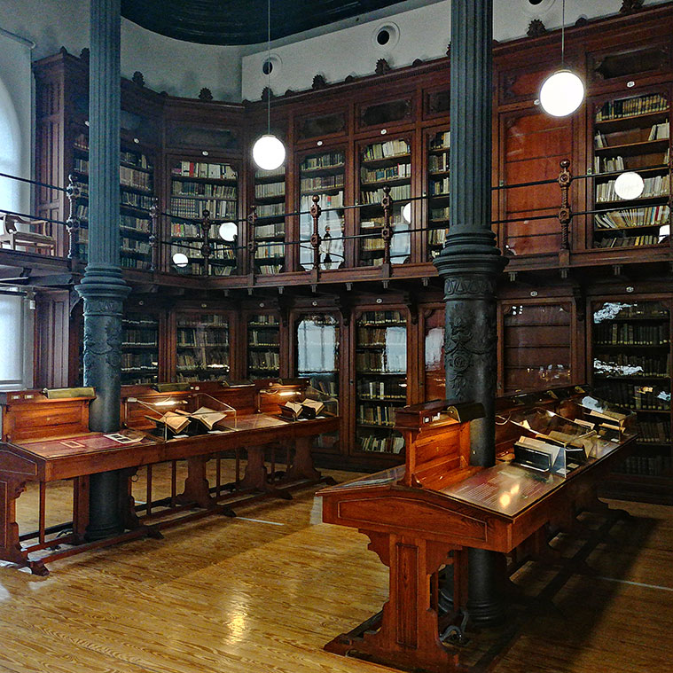 Biblioteca General de la Universidad de Zaragoza en el Edificio Paraninfo de Zaragoza