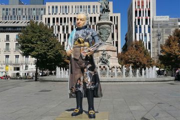 exposición Figuras de Goya en las calles de zaragoza