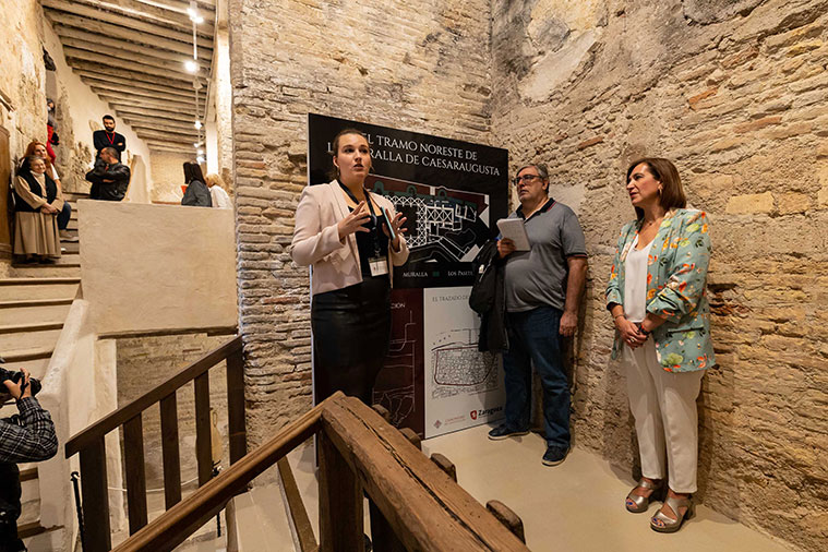 visita guiada al interior de la muralla romana del Monasterio de Canonesas del Santo Sepulcro