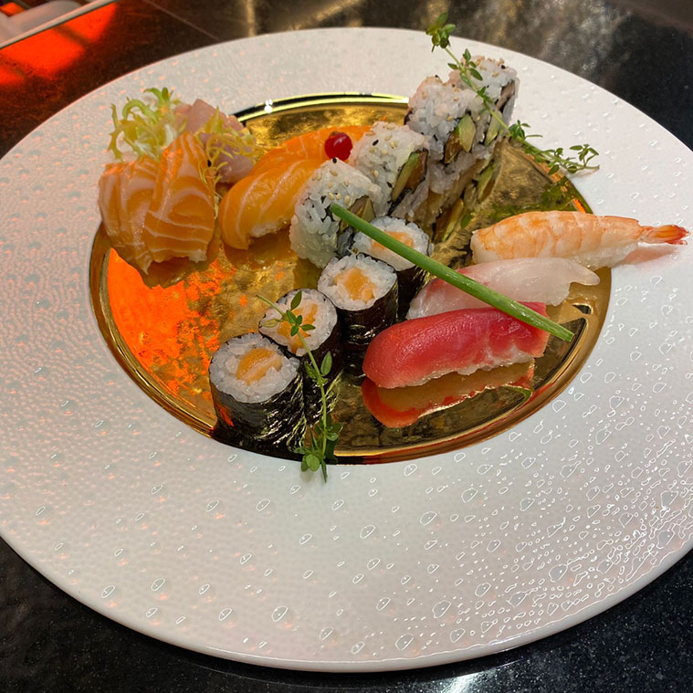 Plato de Sushi en Sushisom GranCasa