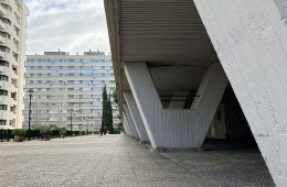 Un paseo por la arquitectura brutalista en Zaragoza