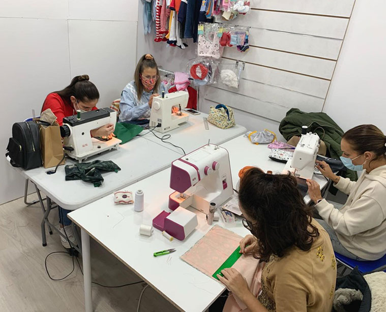 cursos y talleres de costura y confeccion en la mercería Hilo's las Delicias