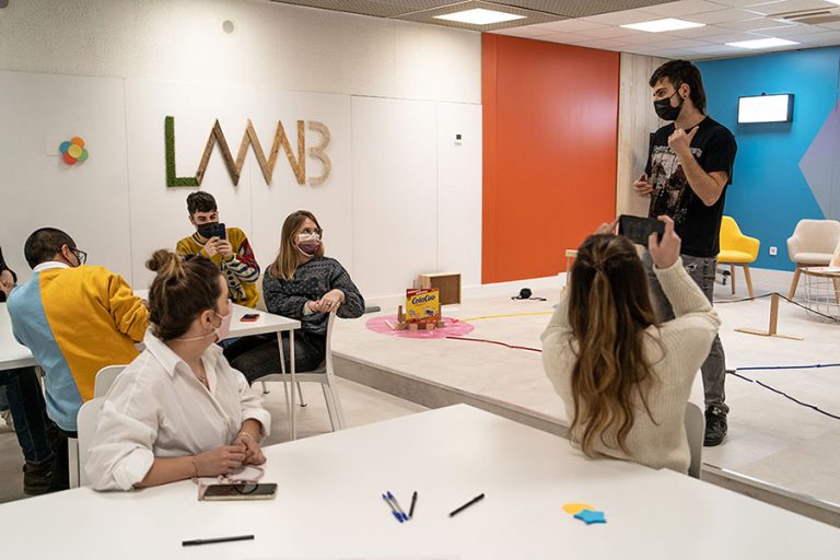LAAAB, una conversación abierta entre los ciudadanos y las instituciones en Aragón