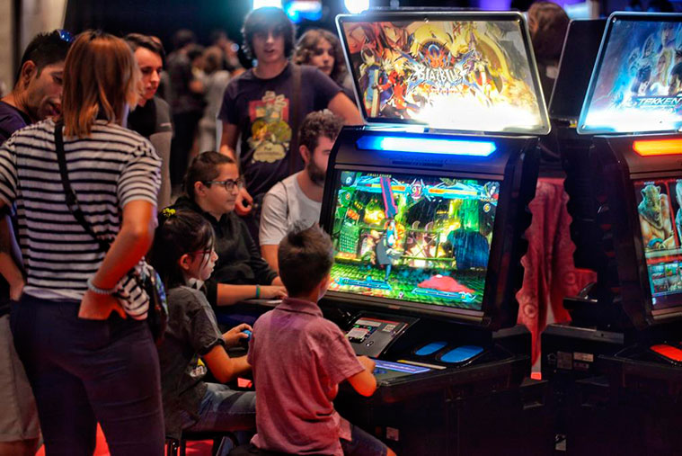 Máquinas recreativas en ZGamer el mayor evento de videojuegos de Aragón