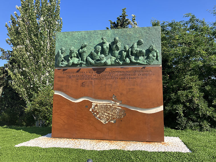 Monumento a los Héroes de los Sitios de Zaragoza