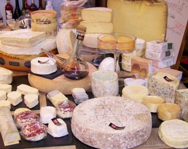 Dónde probar (y comprar) los mejores quesos de Zaragoza