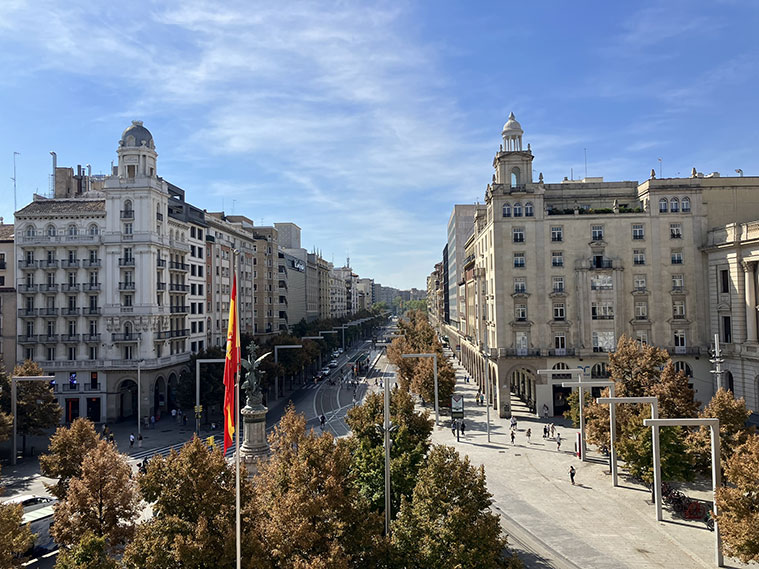 El Paseo de la Independencia visto desde Puerta Cinegia, en la Plaza de España