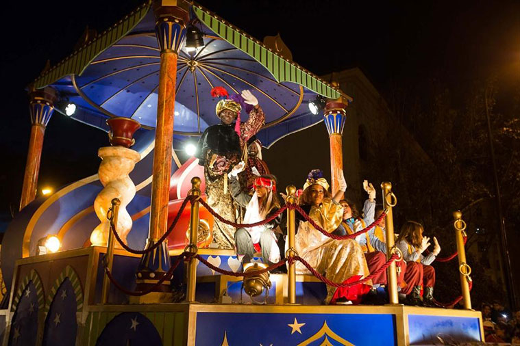 Cabalgata de Reyes Magos en Zaragoza