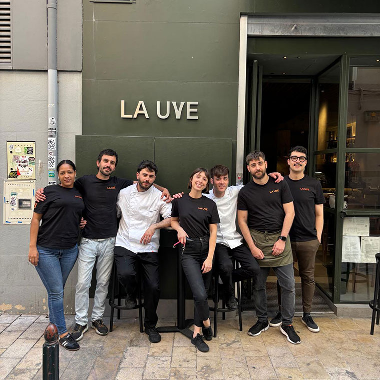 Bar La Uve en la Calle Blasón de Aragón