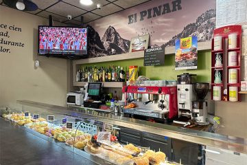Cafetería-bar El Pinar en el Barrio de Torrero