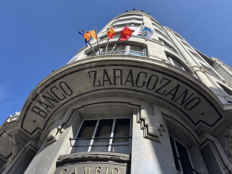 Edificio del antiguo Banco Zaragozano