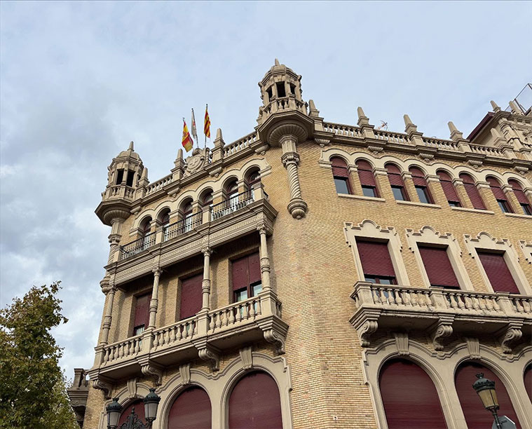 Edificio sede de la Cruz Roja Zaragoza