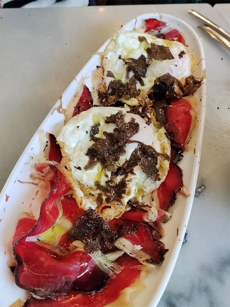 Extrem Gastro & Bakery cocina salada