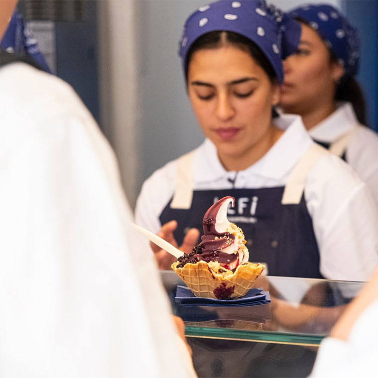 Kefi Greek Frozen Yogurt Calle Alfonso