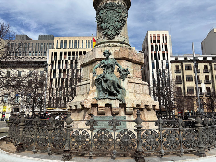 Monumento a los Mártires de la Religión y de la Patria