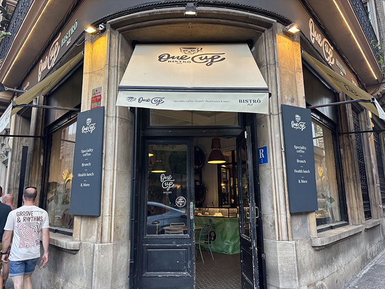 One Cup Bistro vista exterior