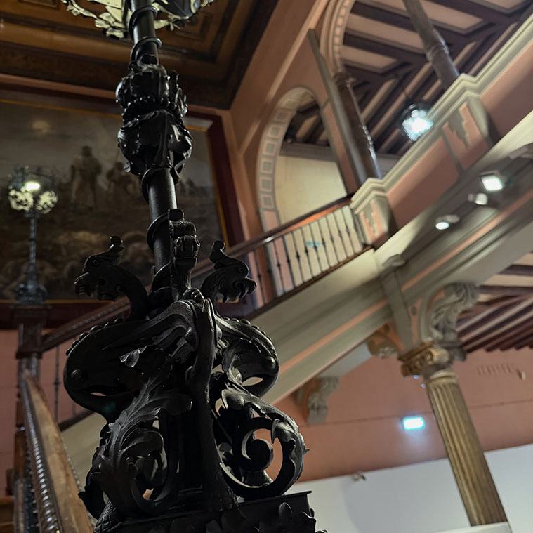 Palacio de Sástago detalle de la decoración