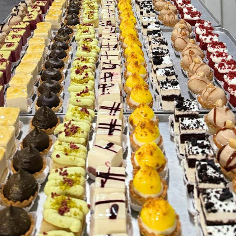 Pastelitos en la Pastelería El Coral