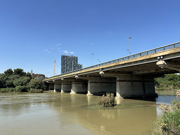 Puente de La Almozara de Zaragoza