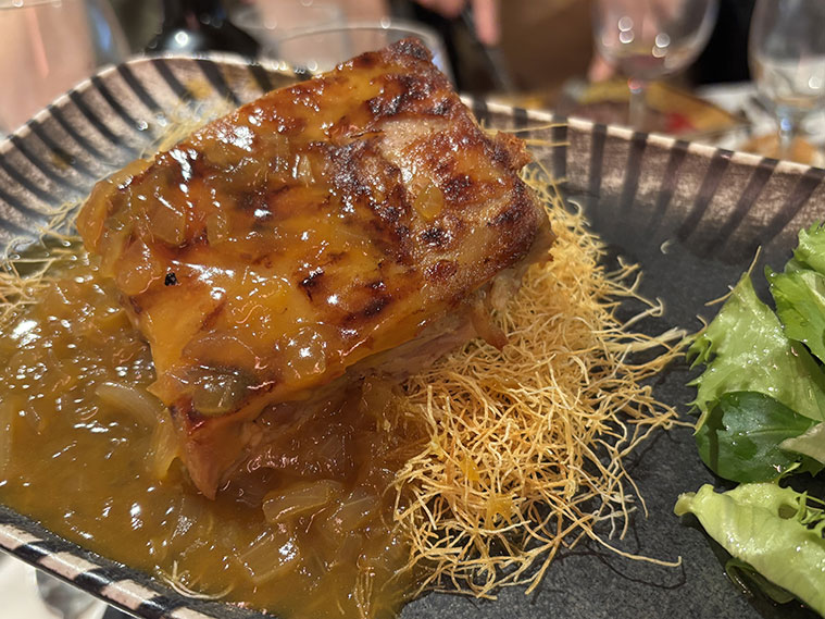 Restaurante Asador La Garnacha plato de carna asada