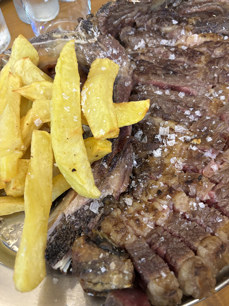 Restaurante Birolla 4 carne y patatas