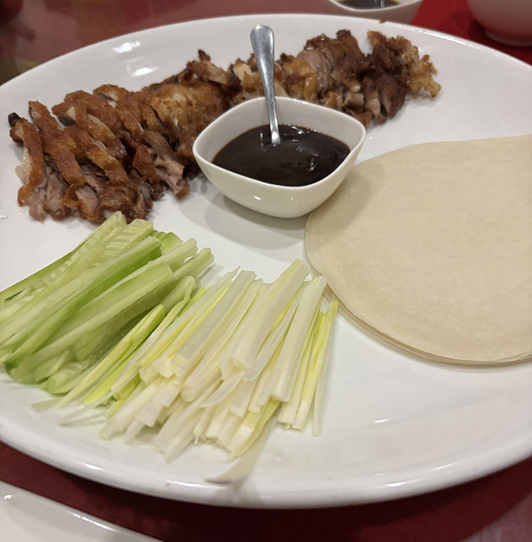 Restaurante Dos de Mayo Wen Zhou Shi Fu cocina para compartir