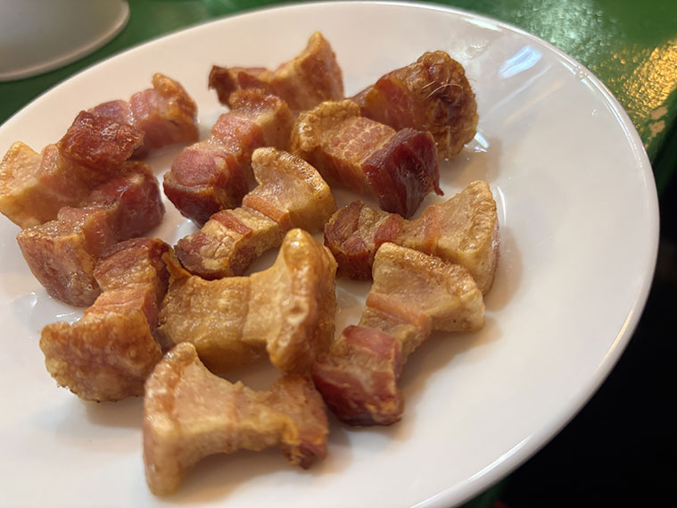 Torreznos en La Taberna de Nano