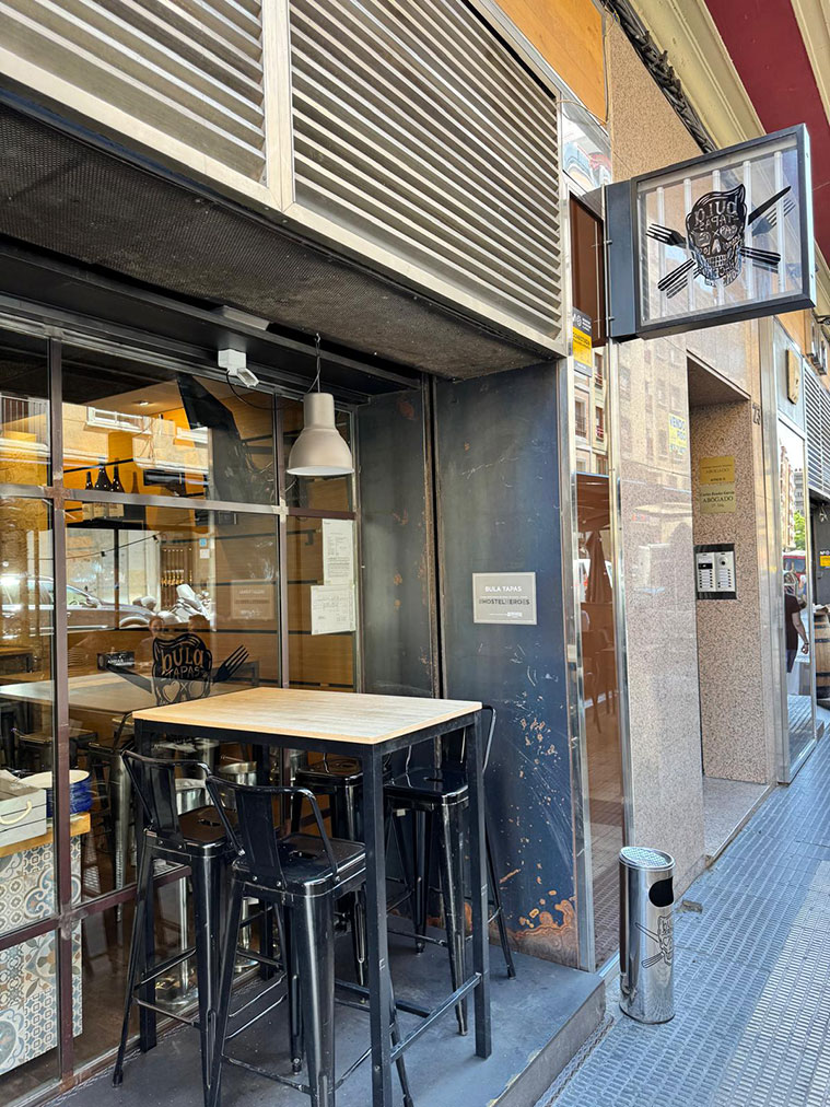 Vista exterior del Bula Tapas