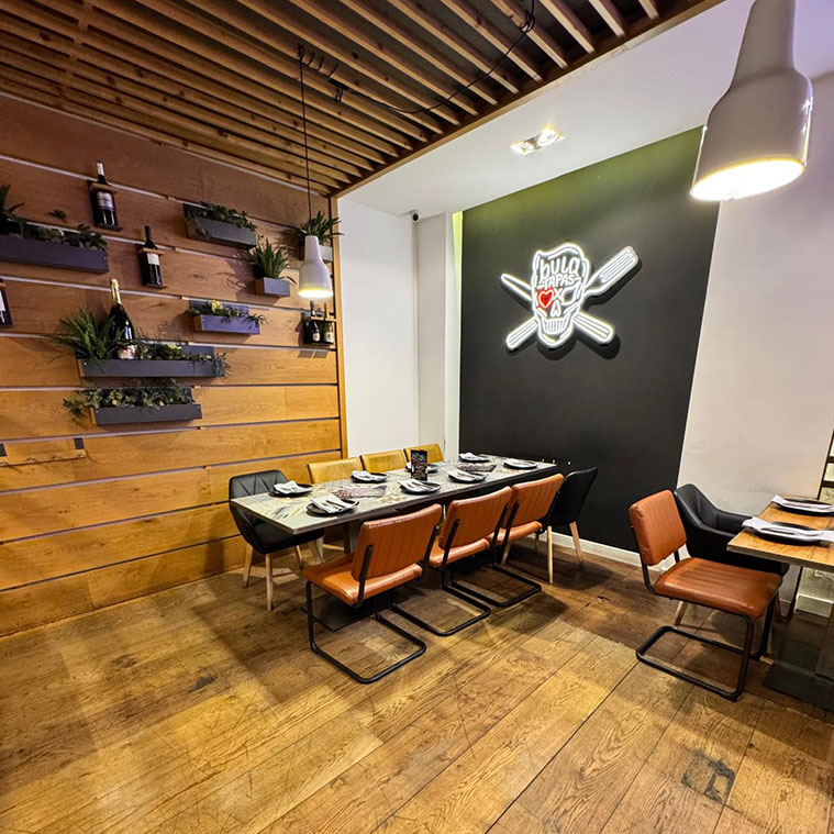Comedor del Bula Tapas Lacarra de Miguel