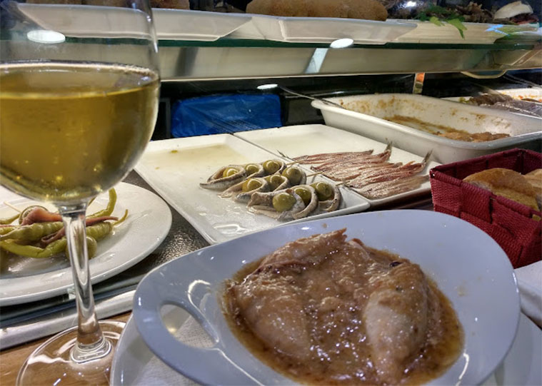 Bar El Cid, Calle María Moliner 23, Zaragoza
