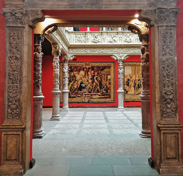 Los palacios que no te puedes perder en Zaragoza