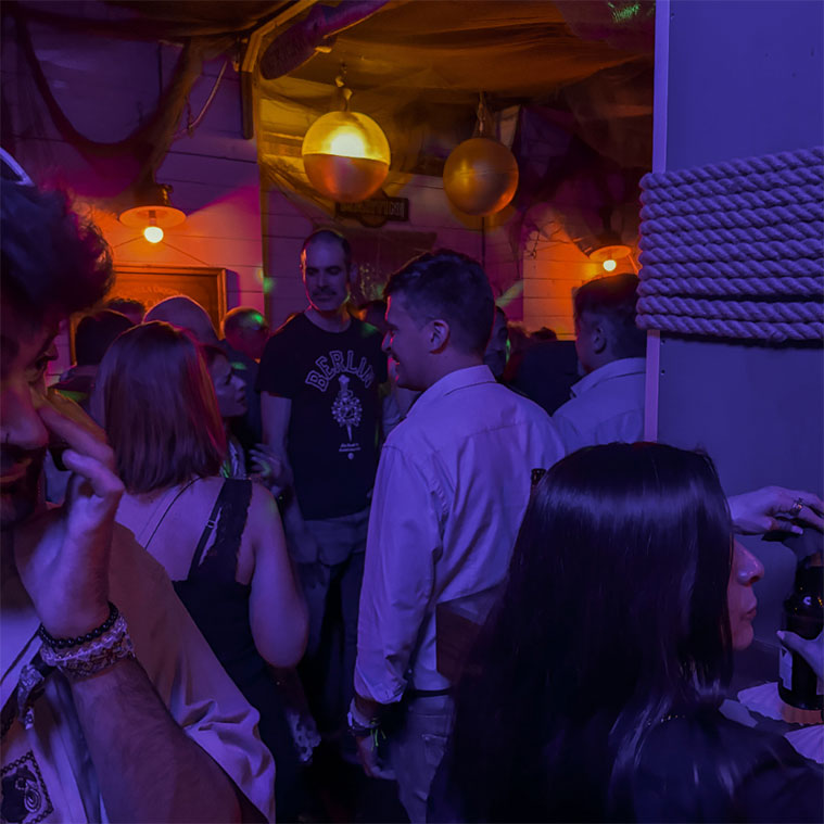 Mombasa Café Bar tardeo en zaragoza