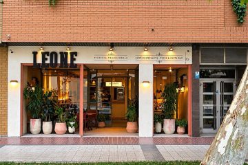 Restaurante Leone Actur Calle María Zambrano